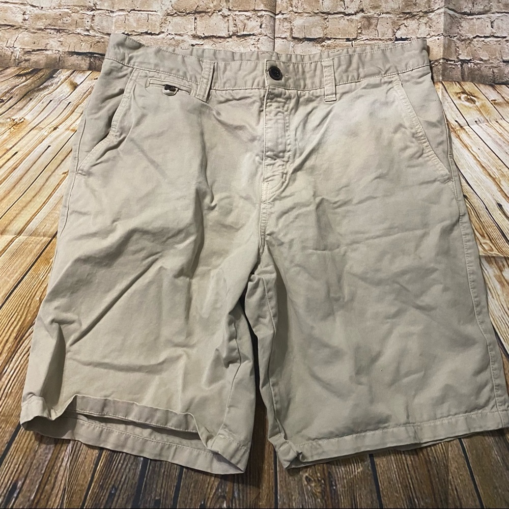 Northwest Territory Khaki Flat Front Chino Shorts